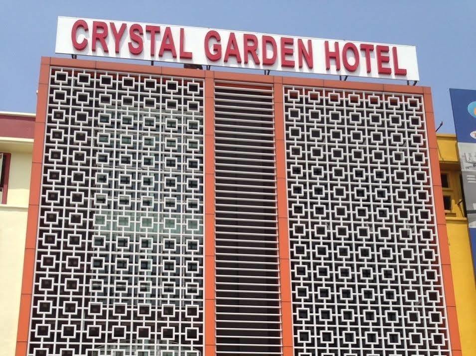 Crystal Garden Hotel - Сери-Кембанган Экстерьер фото